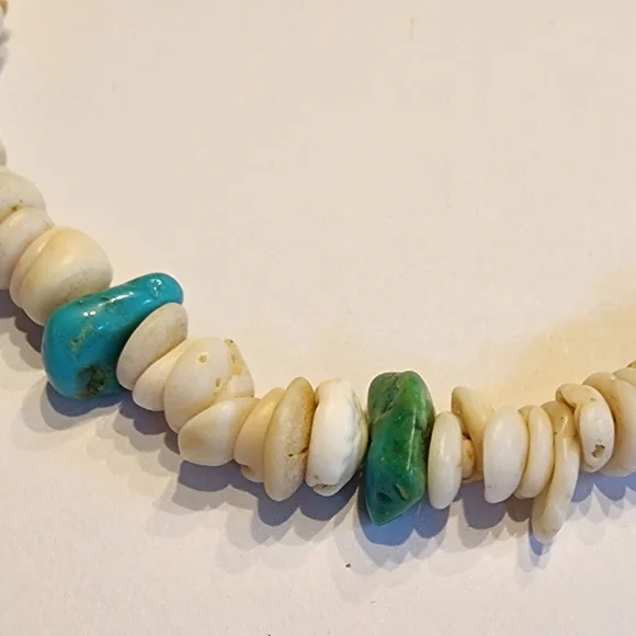 Vintage Necklace TurquoiseNuggets & Puka Shells Heishi 15 Choker